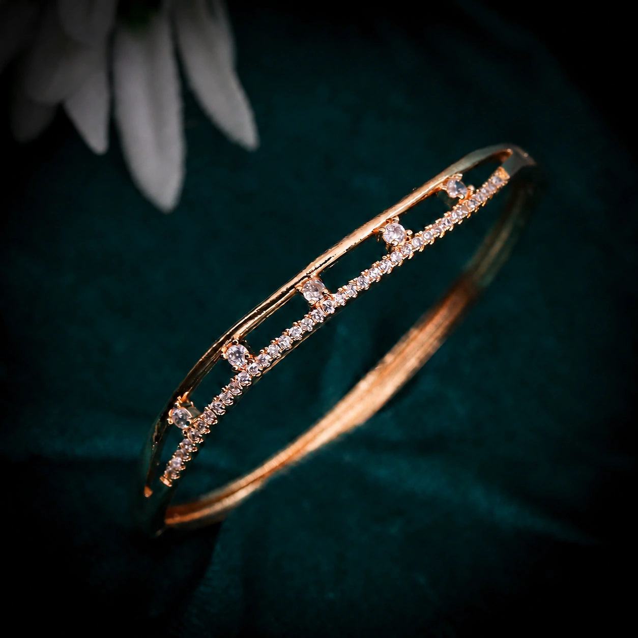 Rose Gold Floating Crystal Wave Bangle